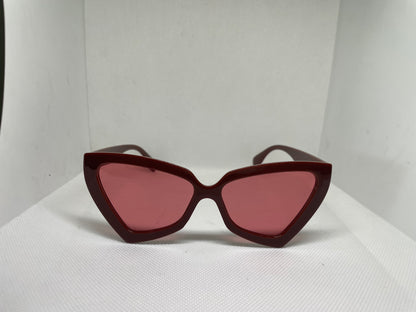 Geometric shaped sunglasses