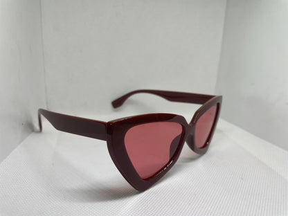 Geometric shaped sunglasses